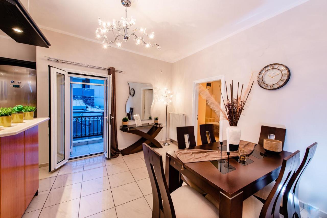 Yiannis Suite Santorini Тира Экстерьер фото